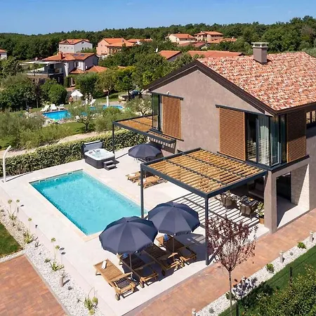 Albona Tatil Evi Poreč