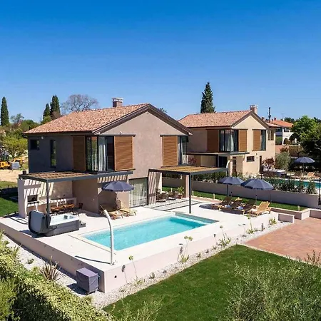 Albona Tatil Evi Poreč